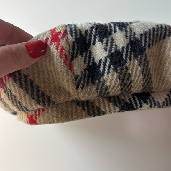 Burberry | 100% Wool Beret Sz Small - Picture 4 of 5